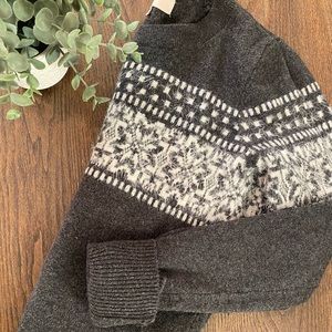 Ann Taylor Christmas sweater